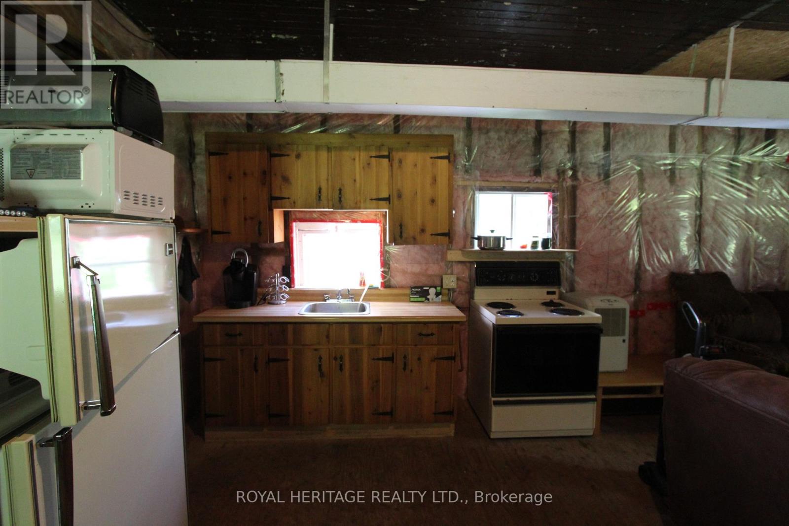 1059 Tortoise Drive, Highlands East (Monmouth), Ontario  K0L 3C0 - Photo 12 - X12168331