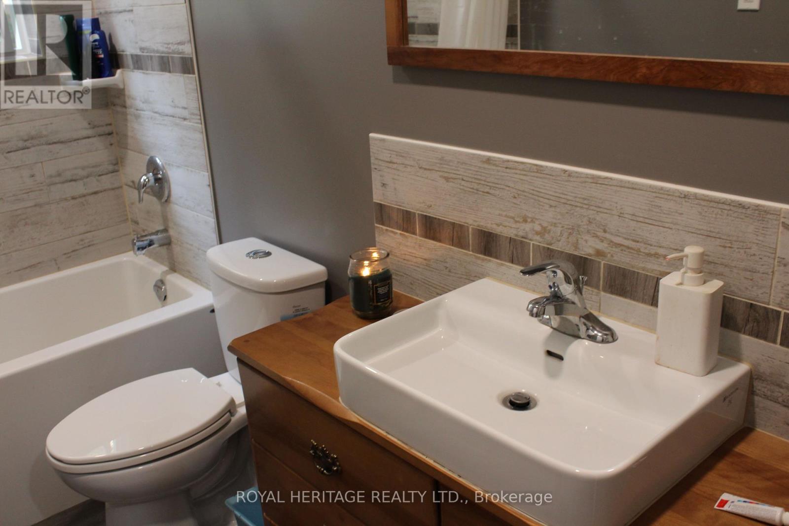 1059 Tortoise Drive, Highlands East (Monmouth), Ontario  K0L 3C0 - Photo 19 - X12168331