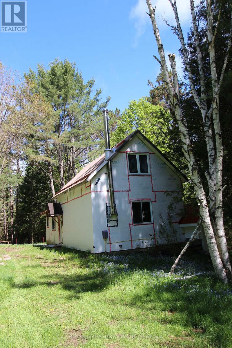 1059 Tortoise Drive, Highlands East (Monmouth), Ontario  K0L 3C0 - Photo 4 - X12168331