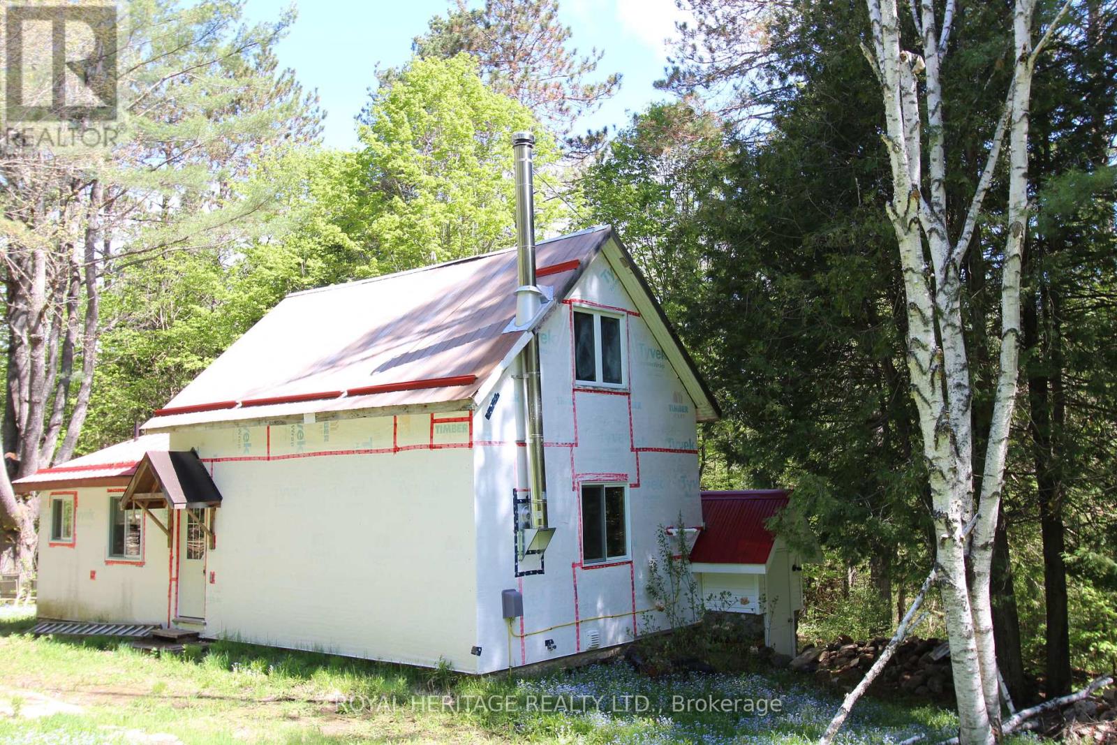1059 Tortoise Drive, Highlands East (Monmouth), Ontario  K0L 3C0 - Photo 6 - X12168331