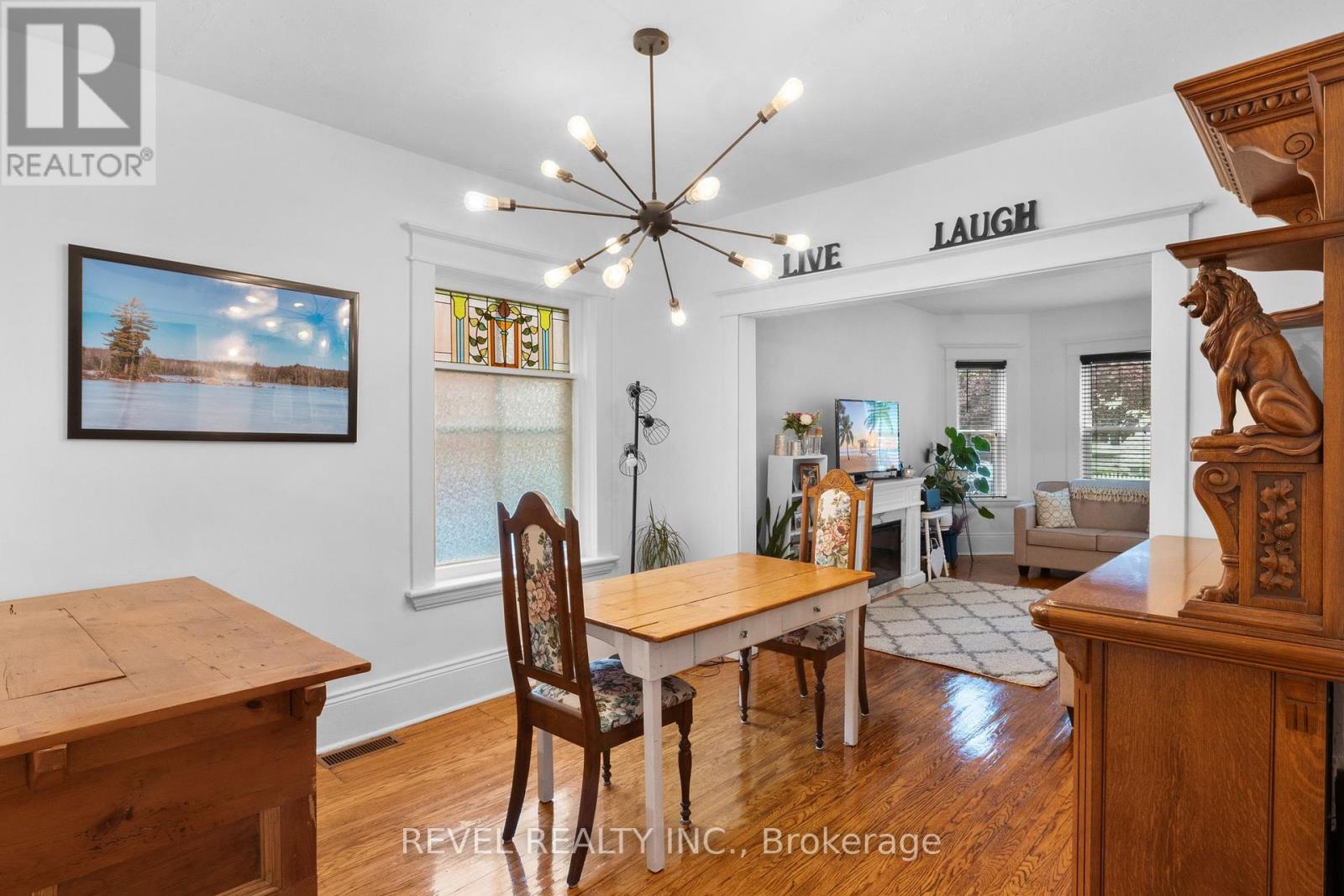 37 St Lawrence Street, Kawartha Lakes (Lindsay), Ontario  K9V 2K1 - Photo 8 - X12169659