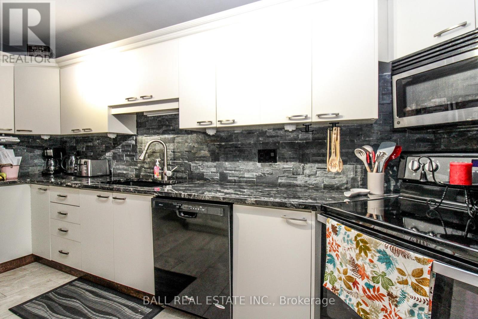 #2 - 3 Paddock Wood, Peterborough East (North), Ontario  K9H 7H2 - Photo 10 - X12169961