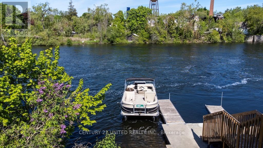 71 Cedar Drive, Trent Hills (Hastings), Ontario  K0L 1Y0 - Photo 32 - X12170289