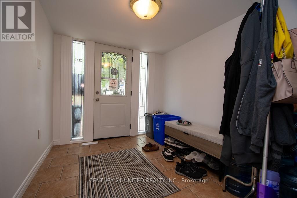 71 Cedar Drive, Trent Hills (Hastings), Ontario  K0L 1Y0 - Photo 8 - X12170289