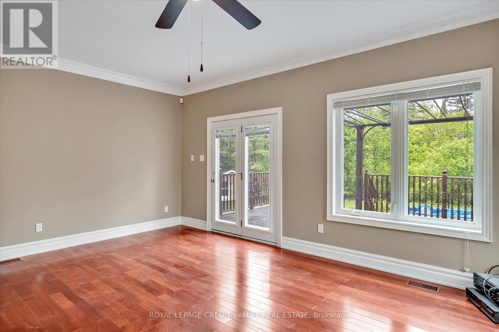 62 Edgewood Road, Peterborough West (North), Ontario  K9J 6V8 - Photo 12 - X12170459