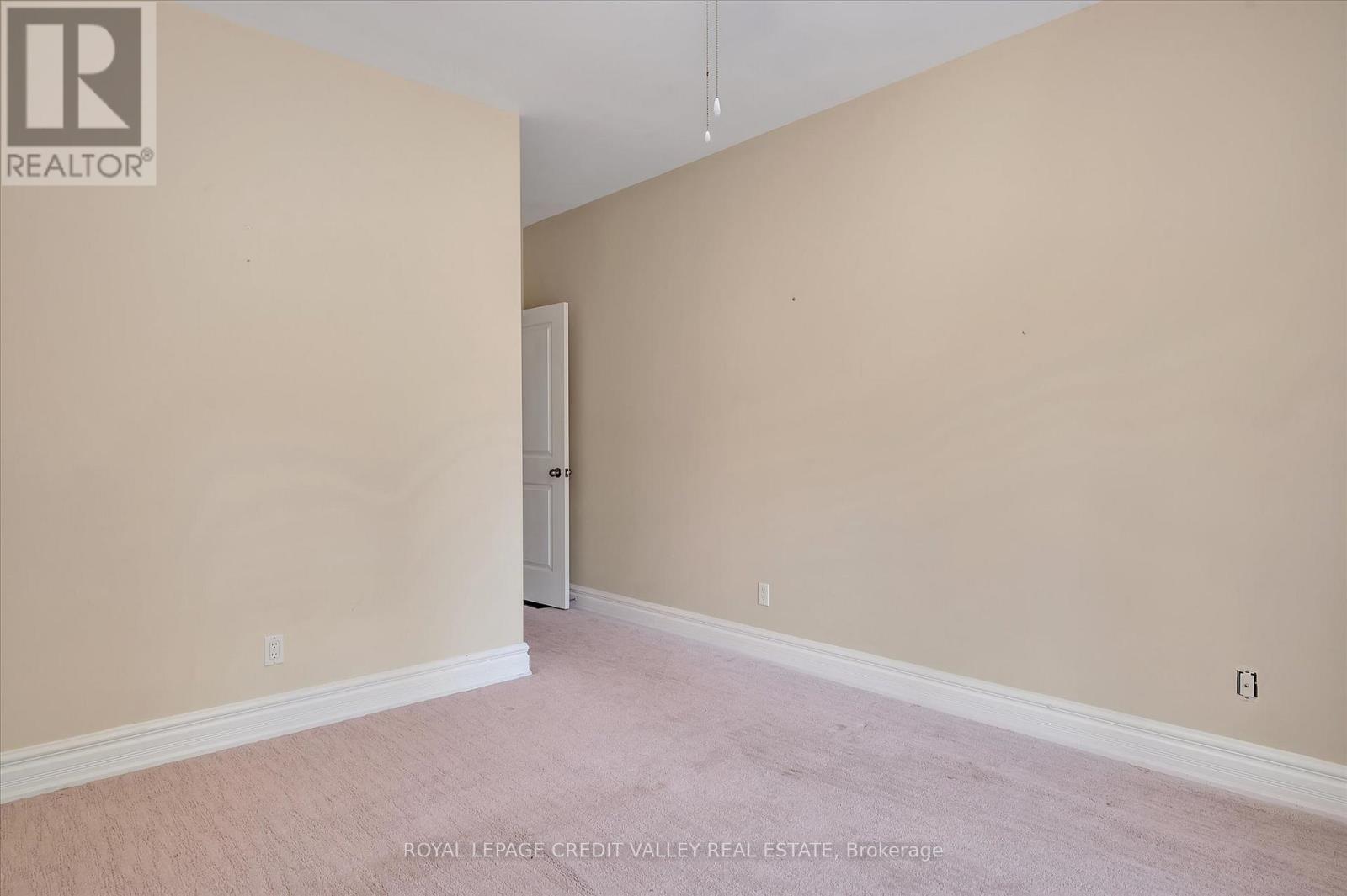 62 Edgewood Road, Peterborough West (North), Ontario  K9J 6V8 - Photo 23 - X12170459