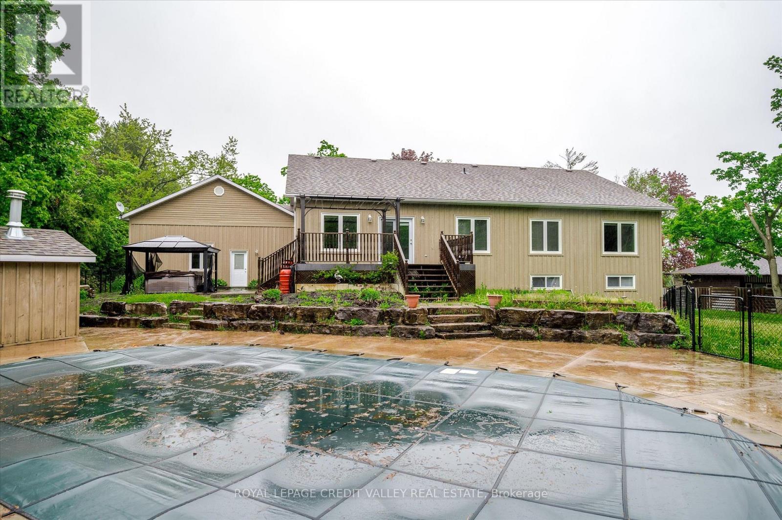62 Edgewood Road, Peterborough West (North), Ontario  K9J 6V8 - Photo 45 - X12170459