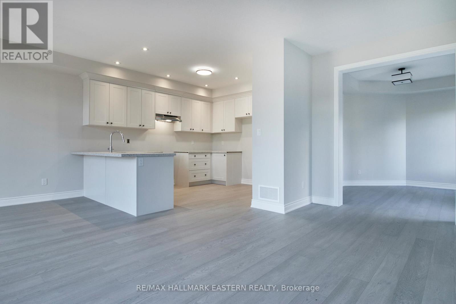 37 Coldbrook Drive, Cavan Monaghan (Millbrook Village), Ontario  L0A 1G0 - Photo 17 - X12171145