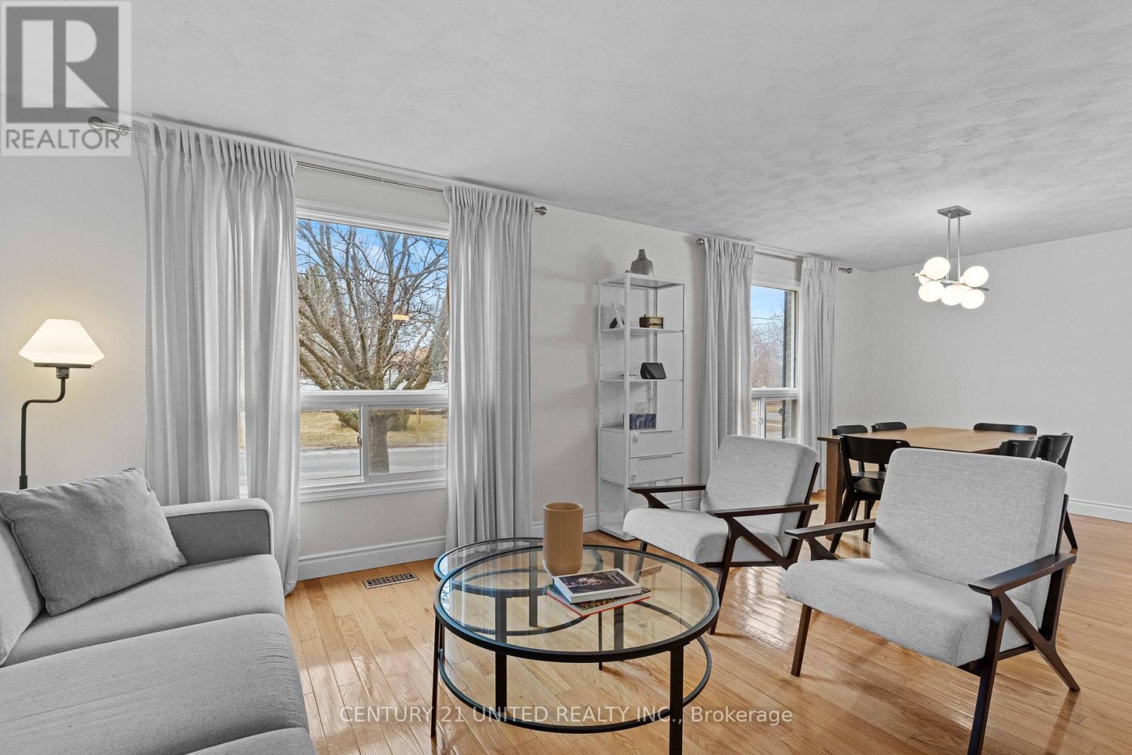 1173 Normandy Street, Peterborough North (North), Ontario  K9H 7L9 - Photo 3 - X12171182