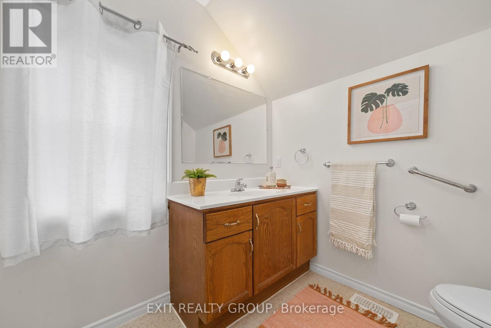 74 Front Street N, Trent Hills (Campbellford), Ontario  K0L 1L0 - Photo 15 - X12171393