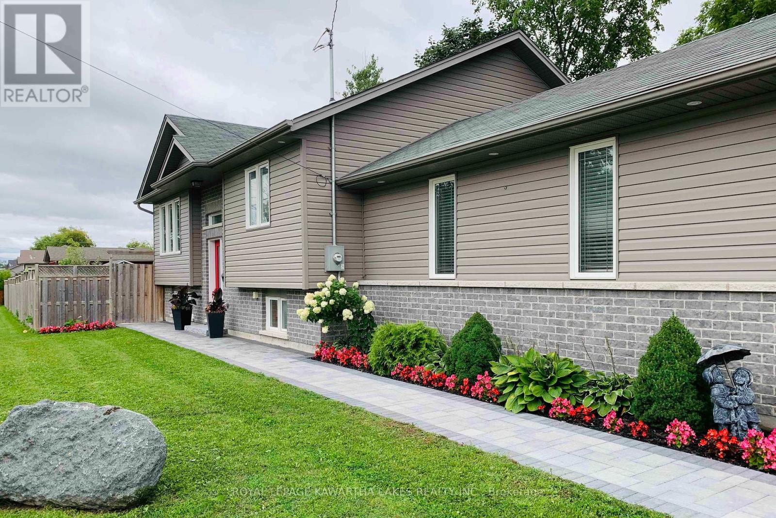 15 DURHAM STREET E, kawartha lakes (lindsay), Ontario