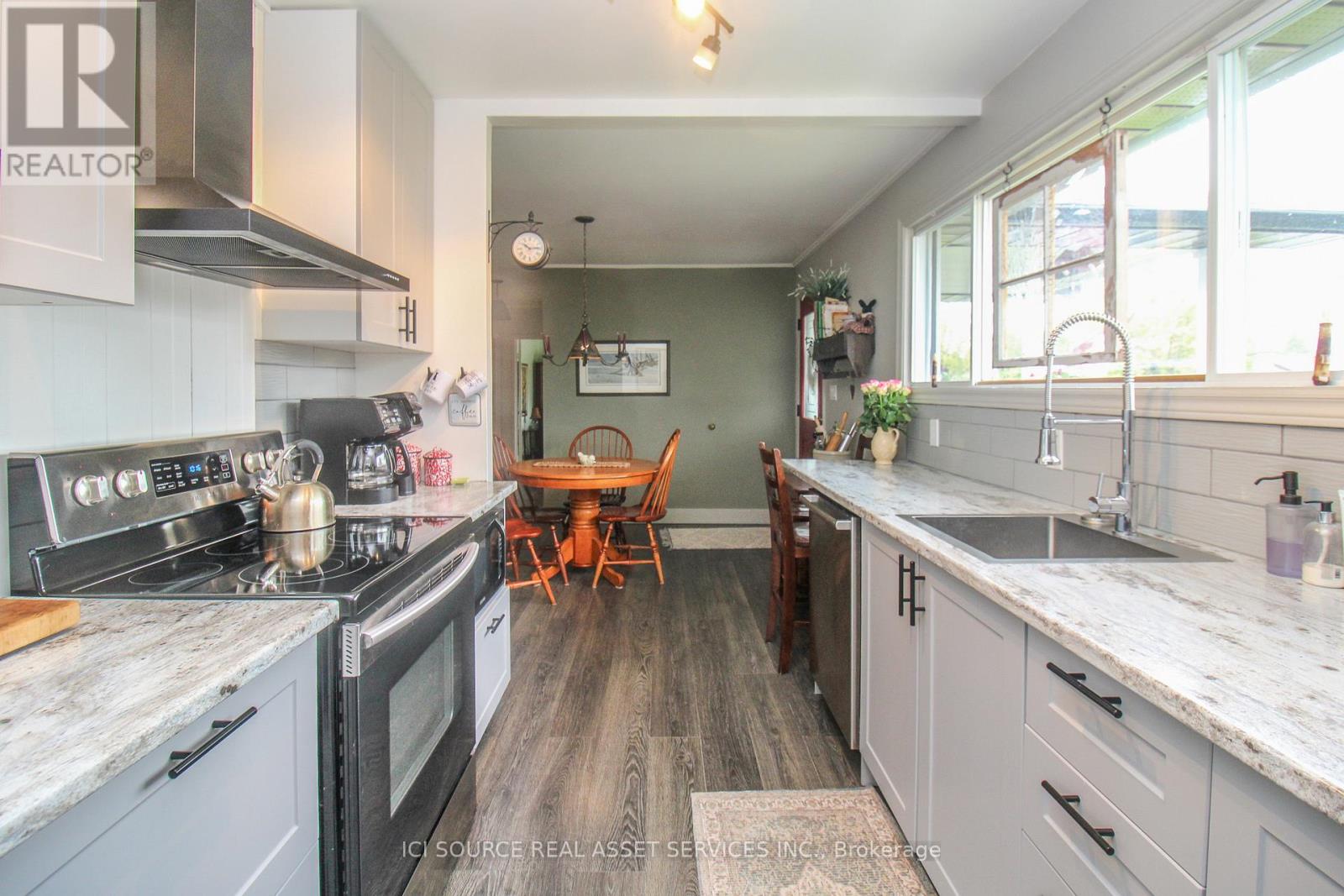 35 Hemlock Street, Highlands East (Bicroft Ward), Ontario  K0L 1M0 - Photo 10 - X12172434