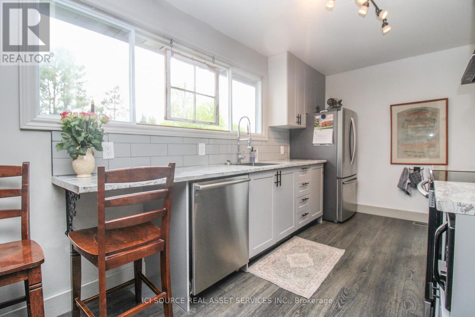 35 Hemlock Street, Highlands East (Bicroft Ward), Ontario  K0L 1M0 - Photo 12 - X12172434