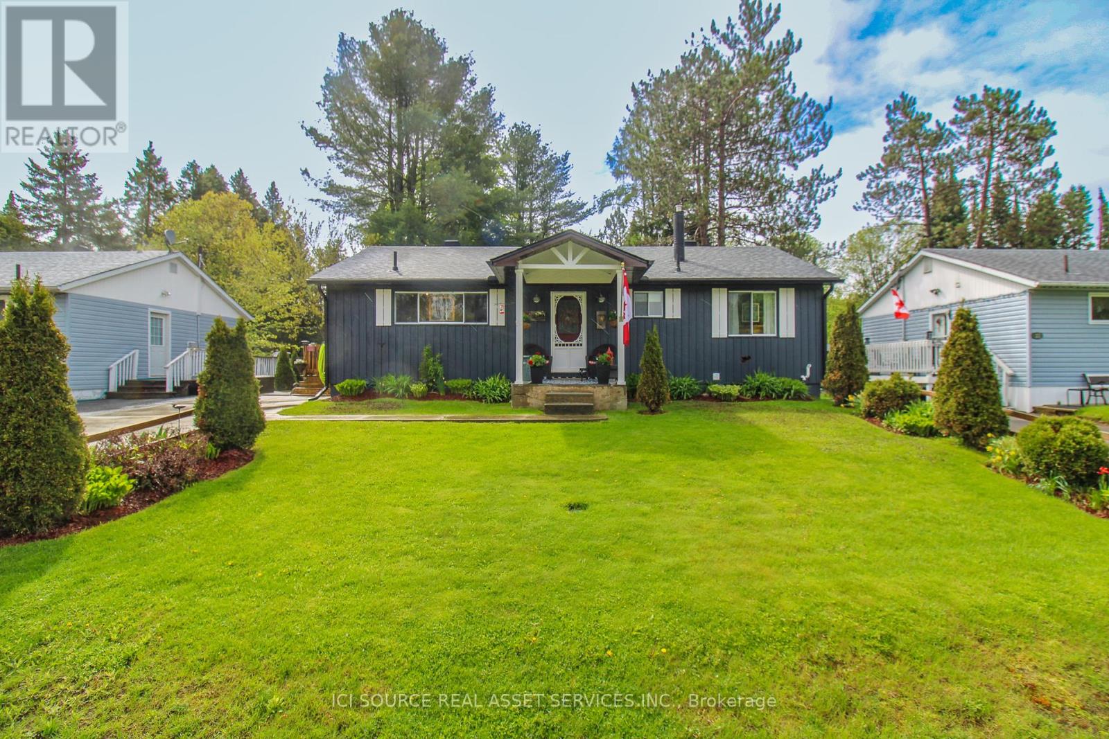 35 Hemlock Street, Highlands East (Bicroft Ward), Ontario  K0L 1M0 - Photo 2 - X12172434