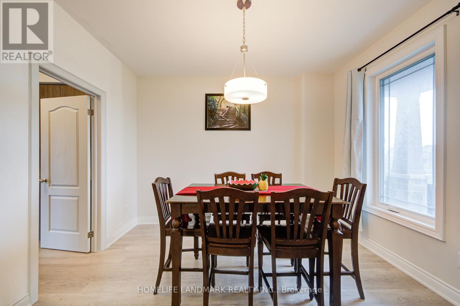 704 Whetstone Lane, Peterborough North (North), Ontario  K9H 0H9 - Photo 10 - X12172478
