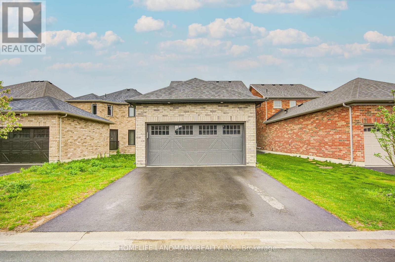 704 Whetstone Lane, Peterborough North (North), Ontario  K9H 0H9 - Photo 3 - X12172478