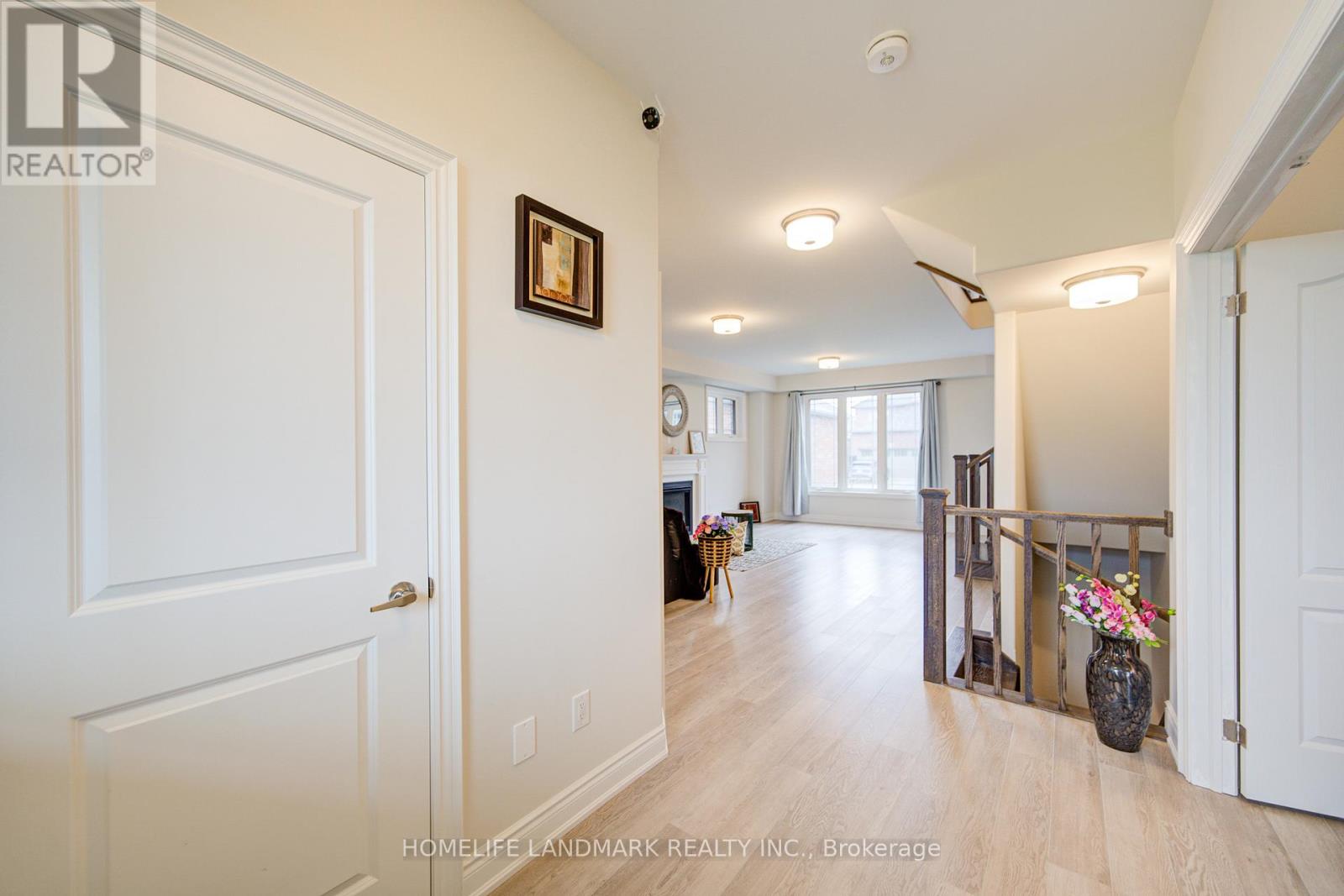 704 Whetstone Lane, Peterborough North (North), Ontario  K9H 0H9 - Photo 8 - X12172478