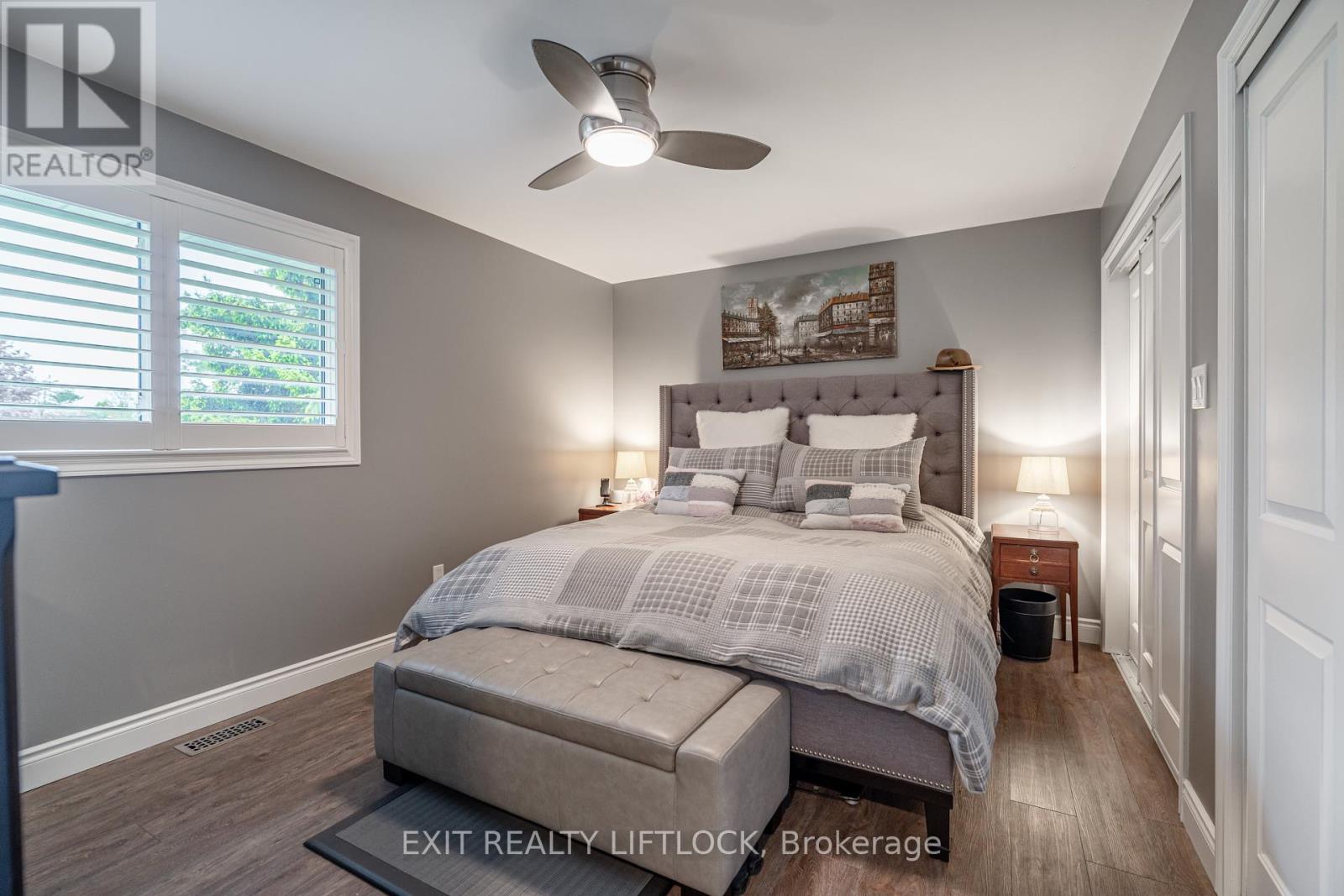 68 Champlain Crescent, Peterborough North (University Heights), Ontario  K9L 1T1 - Photo 13 - X12172569