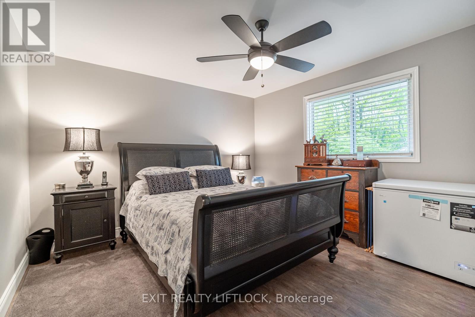 68 Champlain Crescent, Peterborough North (University Heights), Ontario  K9L 1T1 - Photo 16 - X12172569