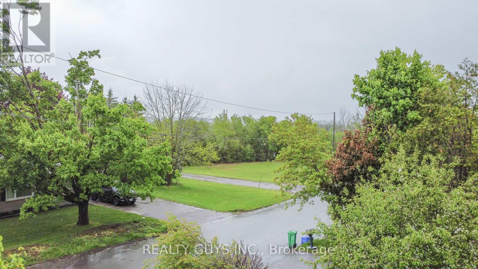 428 Southpark Drive, Peterborough South (East), Ontario  K9J 1C2 - Photo 2 - X12172724