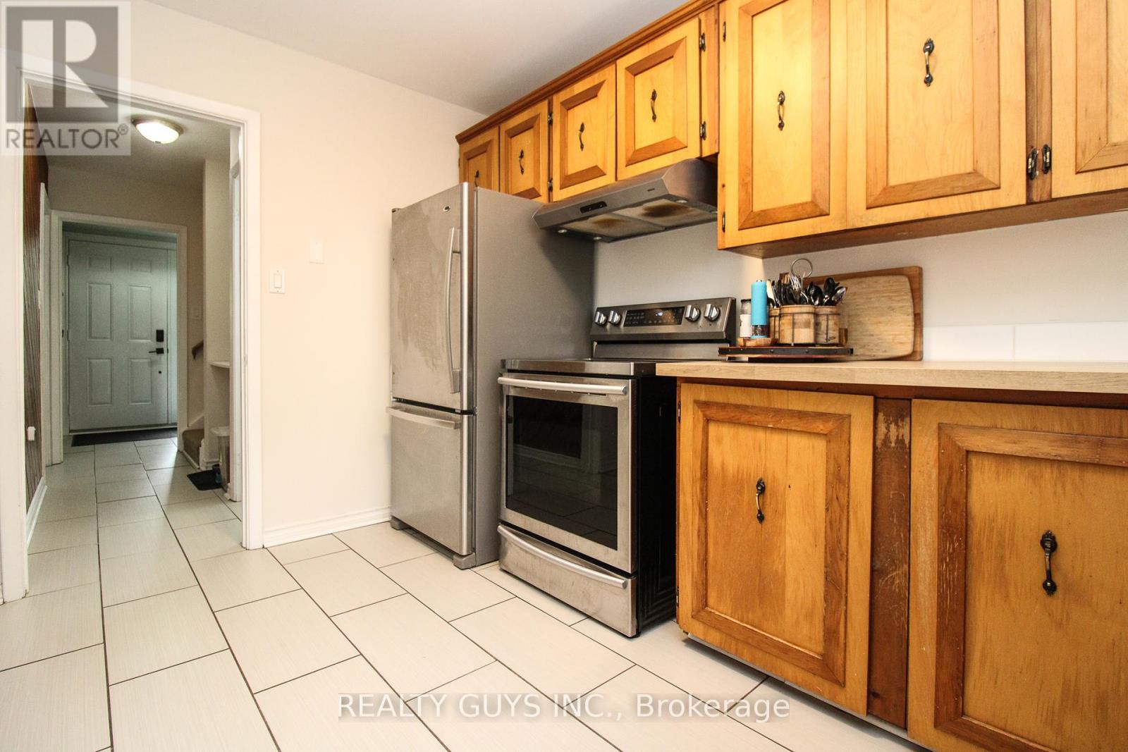 428 Southpark Drive, Peterborough South (East), Ontario  K9J 1C2 - Photo 23 - X12172724