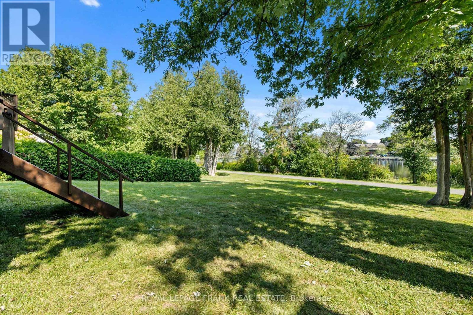 9 Hague Boulevard, Smith-Ennismore-Lakefield (Lakefield), Ontario  K0L 2H0 - Photo 32 - X12173056
