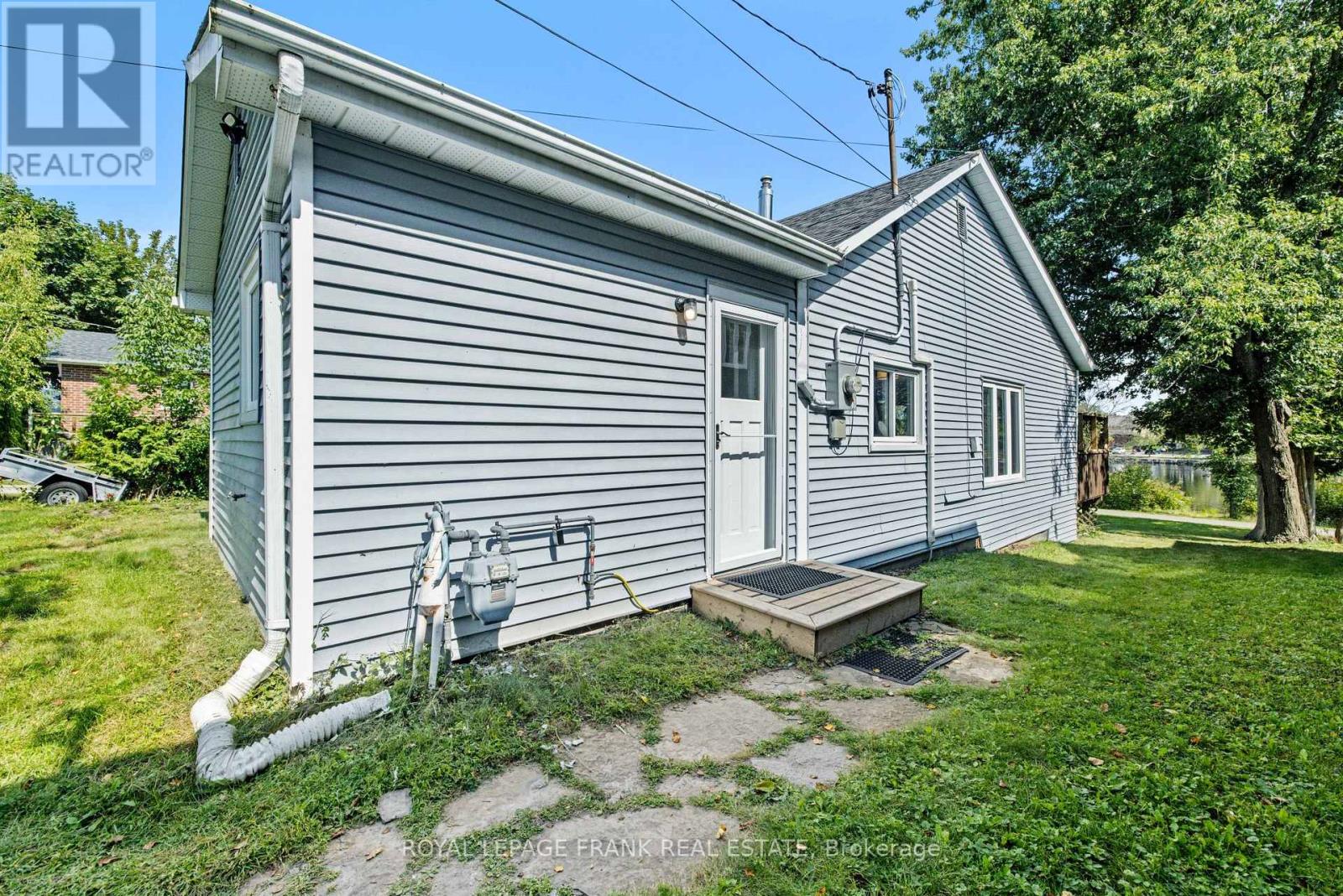 9 Hague Boulevard, Smith-Ennismore-Lakefield (Lakefield), Ontario  K0L 2H0 - Photo 36 - X12173056