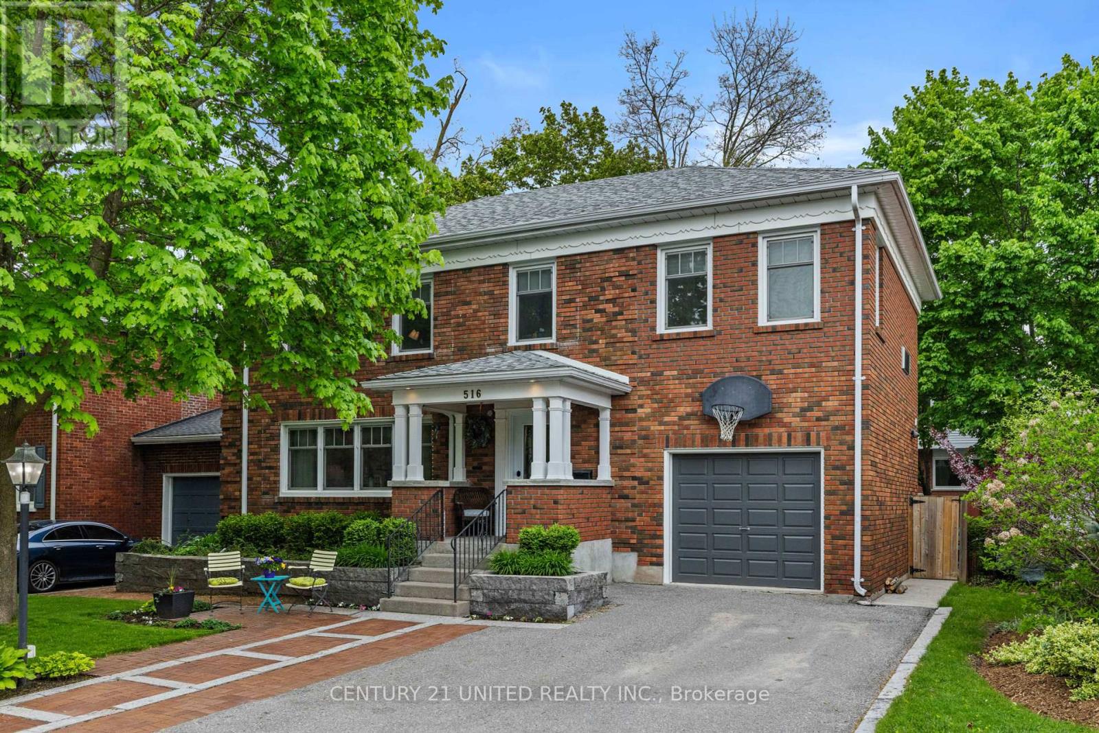 516 HUNTER STREET W, peterborough central (old west end), Ontario
