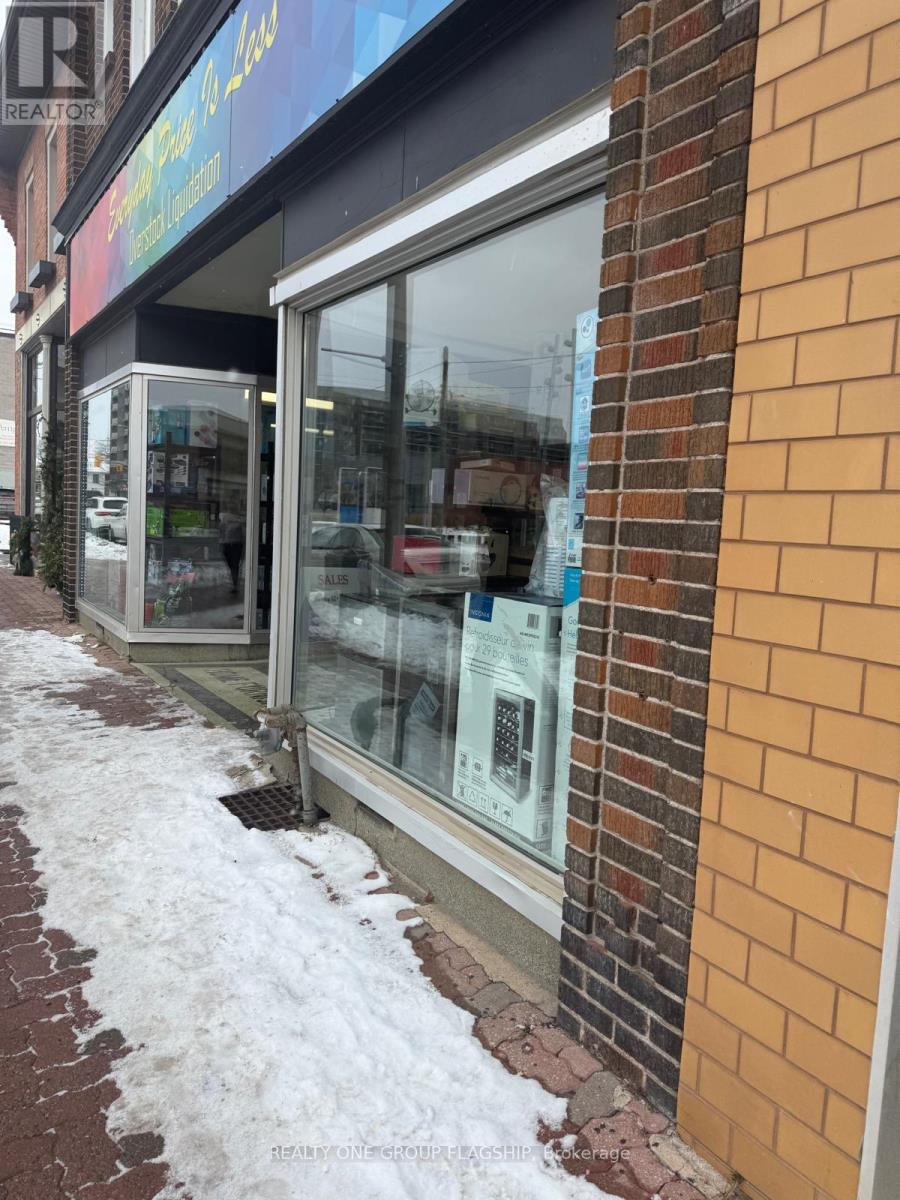 200 Charlotte Street, Peterborough (Ashburnham), Ontario  K9J 2T8 - Photo 2 - X12173035