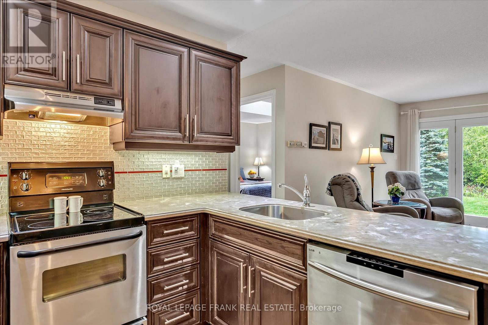 23 - 300 Franmor Drive, Peterborough East (North), Ontario  K9H 7R1 - Photo 13 - X12173458