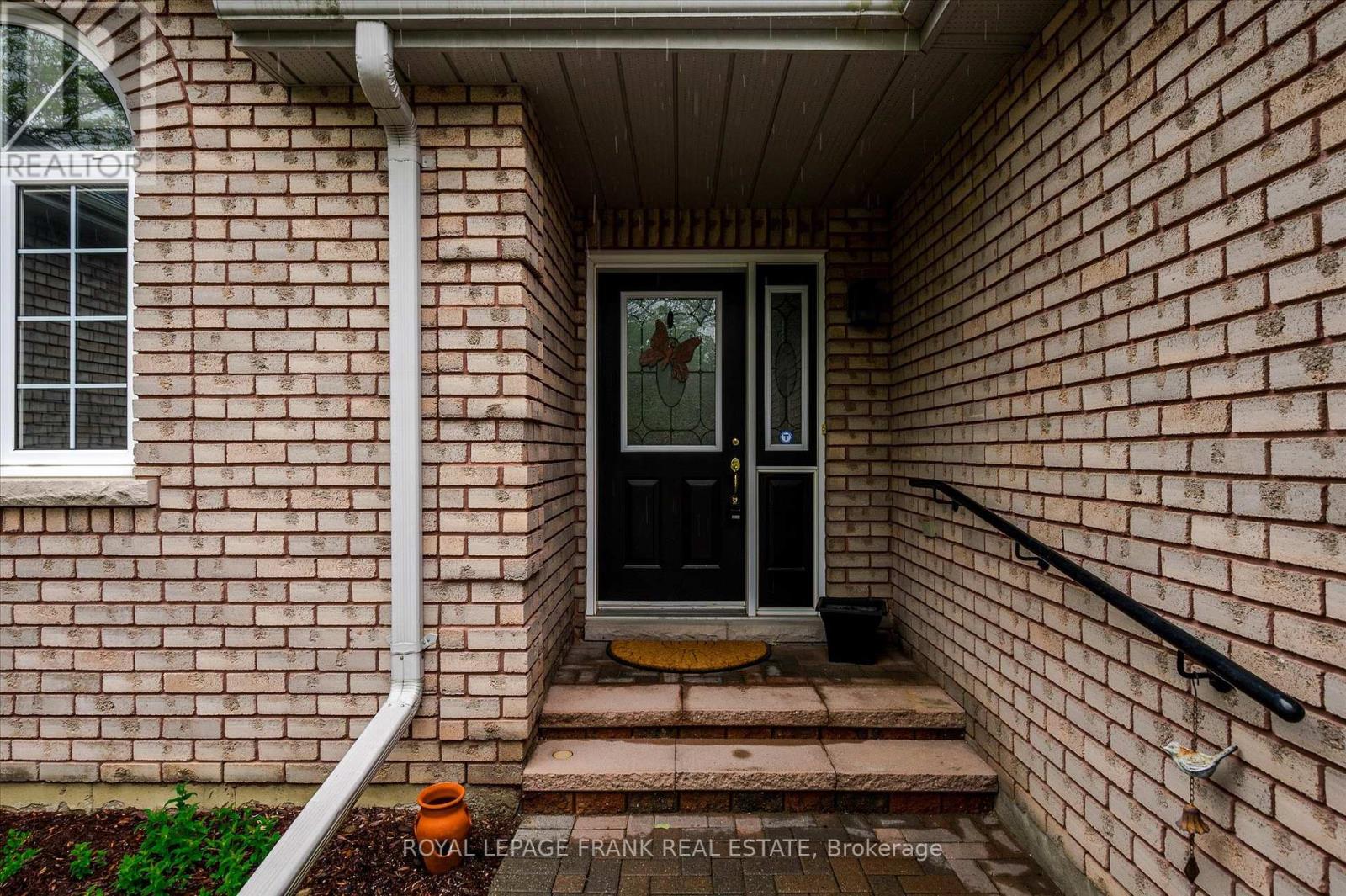 23 - 300 Franmor Drive, Peterborough East (North), Ontario  K9H 7R1 - Photo 5 - X12173458