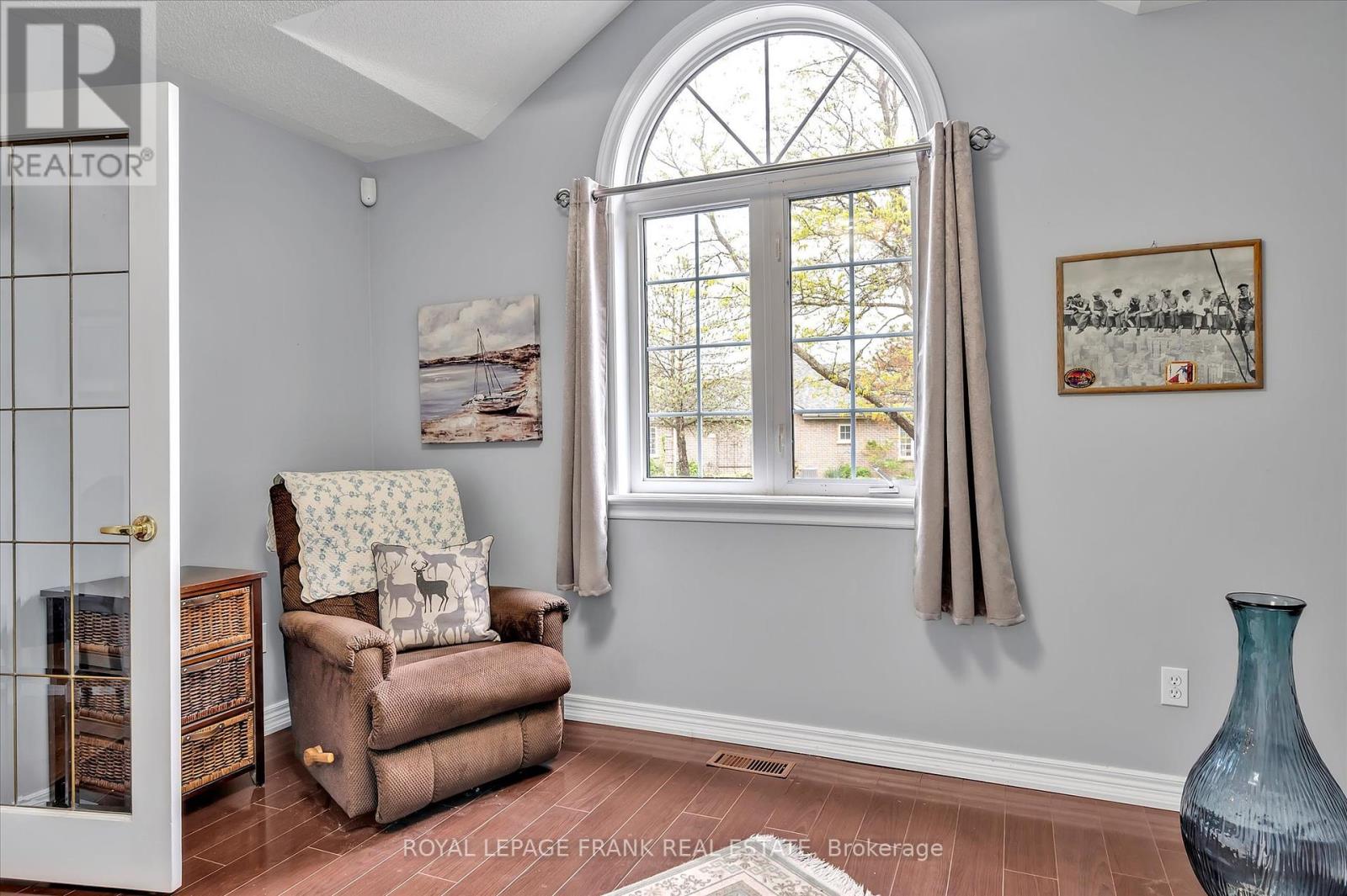 23 - 300 Franmor Drive, Peterborough East (North), Ontario  K9H 7R1 - Photo 9 - X12173458