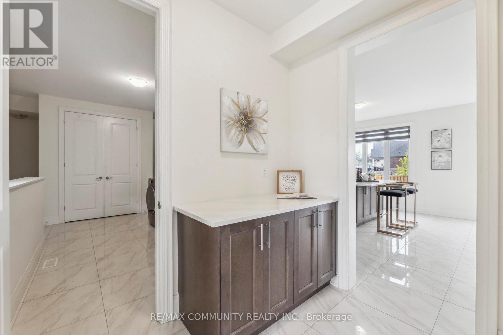 15 Golden Meadows Drive, Otonabee-South Monaghan, Ontario  K9J 0H6 - Photo 23 - X12173556