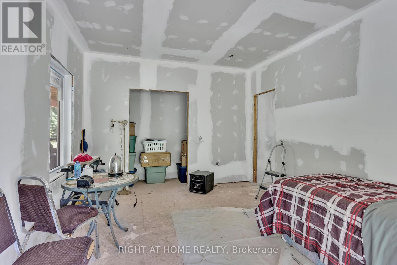 1662 County Road 40 Road, Douro-Dummer, Ontario  K0L 2V0 - Photo 9 - X12173628