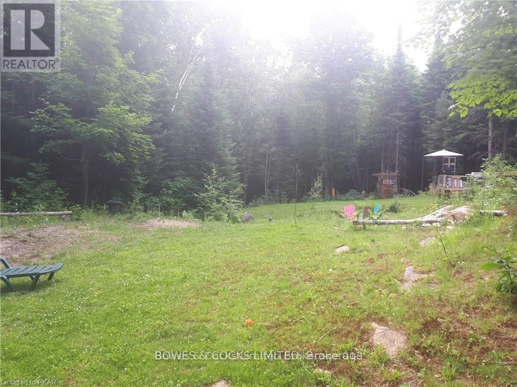 1326 Musclow Greenview, Hastings Highlands (Monteagle Ward), Ontario  K0L 1C0 - Photo 10 - X12173671