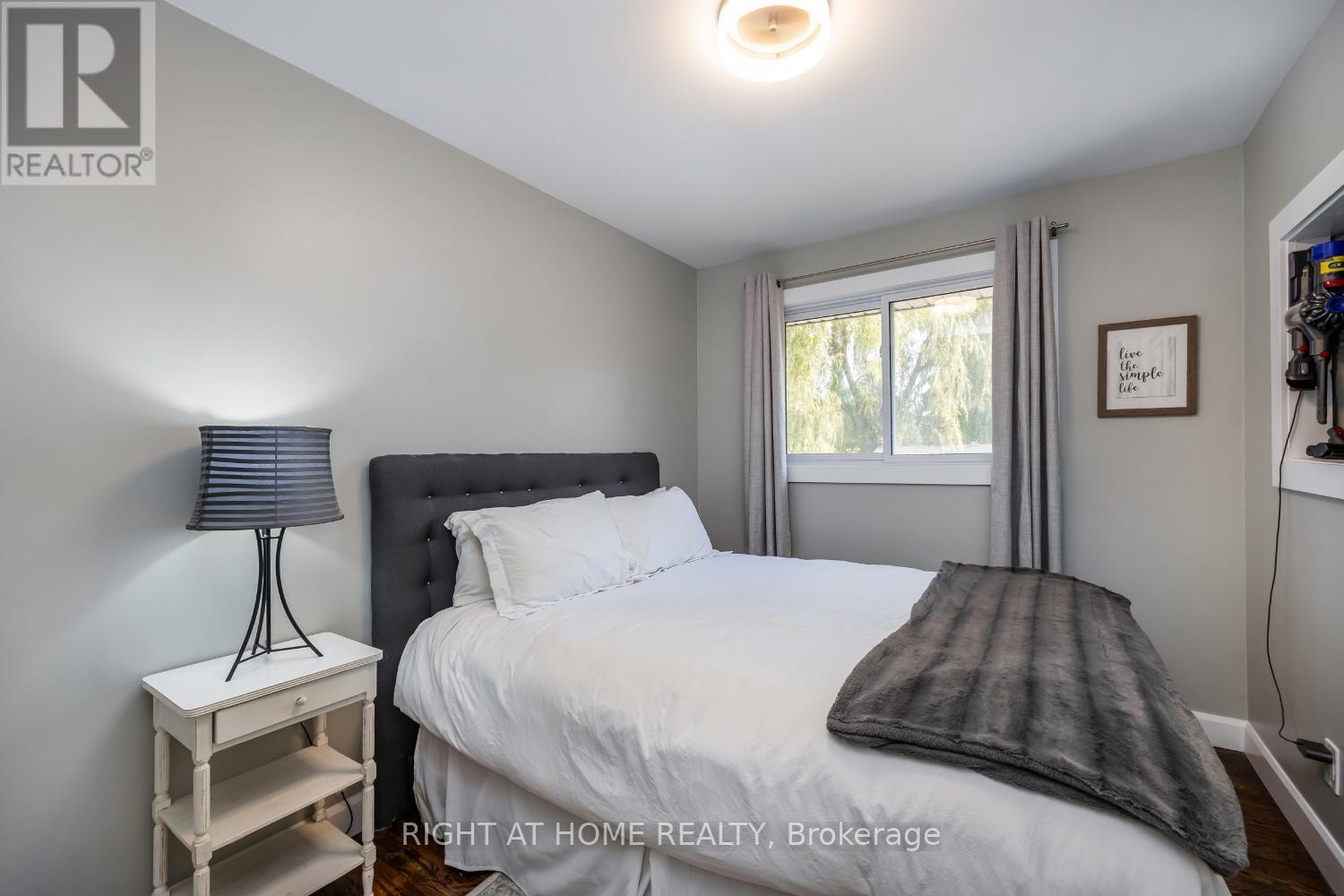 420 Parkhill Road E, Douro-Dummer, Ontario  K9L 1C1 - Photo 25 - X12173749