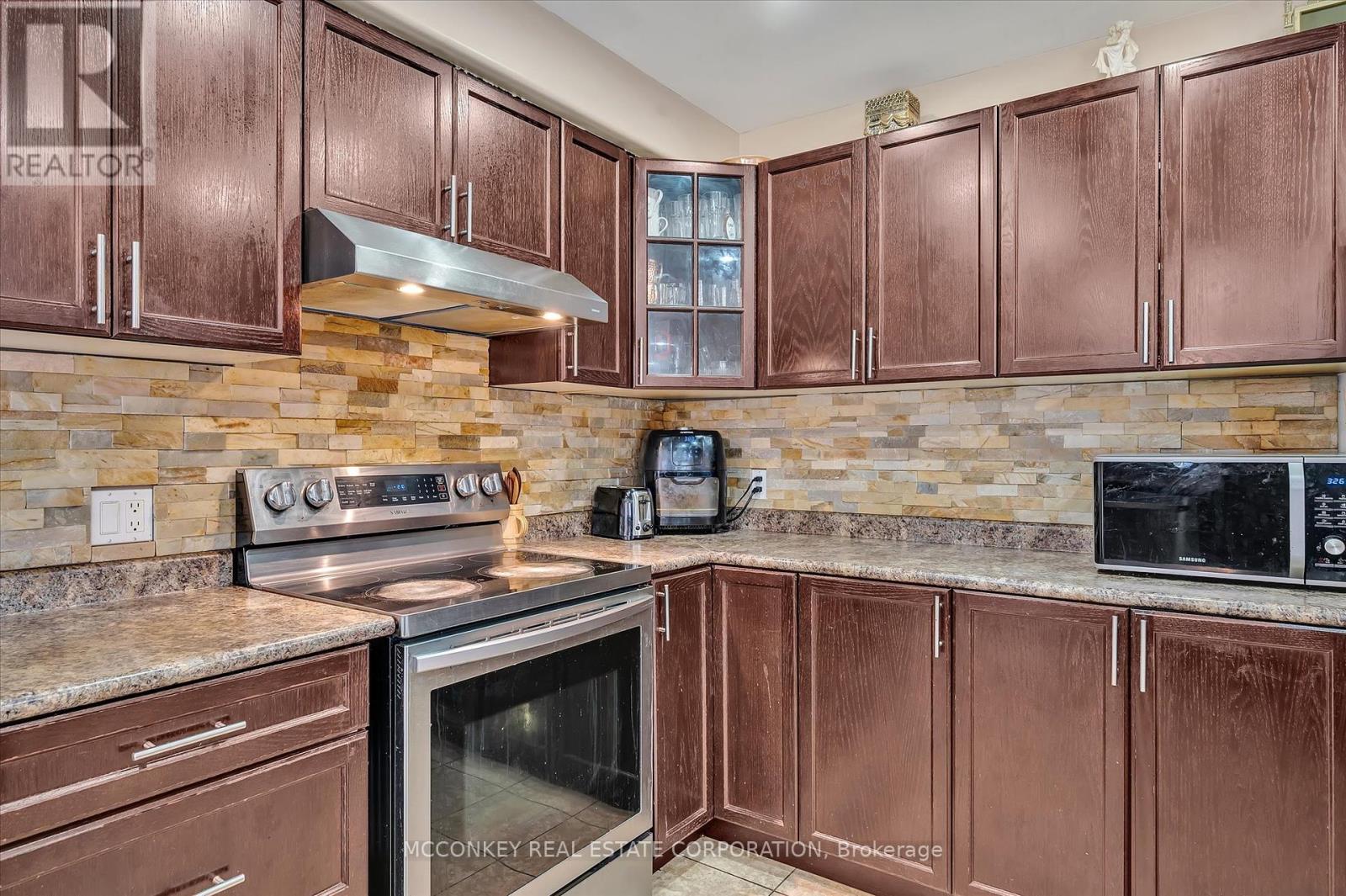 609 Ackerman Crescent, Peterborough (Monaghan), Ontario  K9K 2S5 - Photo 13 - X12173807