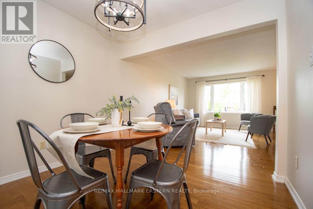 33 Rolliston Street, Smith-Ennismore-Lakefield (Lakefield), Ontario  K0L 2H0 - Photo 10 - X12173941