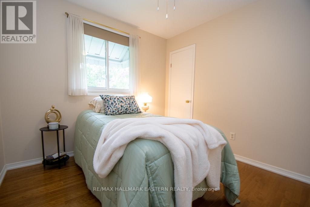 33 Rolliston Street, Smith-Ennismore-Lakefield (Lakefield), Ontario  K0L 2H0 - Photo 23 - X12173941
