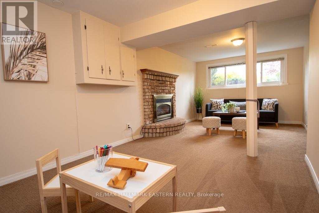 33 Rolliston Street, Smith-Ennismore-Lakefield (Lakefield), Ontario  K0L 2H0 - Photo 29 - X12173941