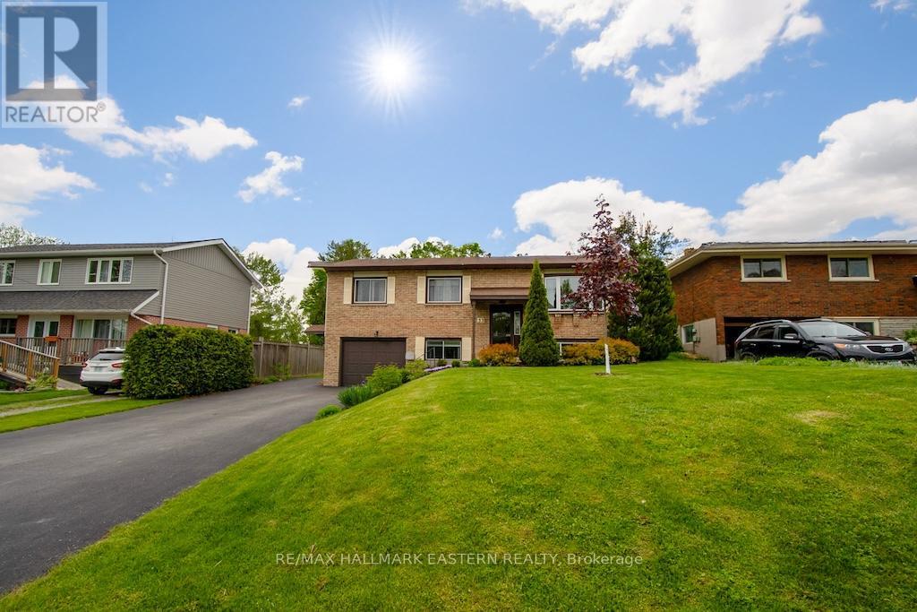 33 Rolliston Street, Smith-Ennismore-Lakefield (Lakefield), Ontario  K0L 2H0 - Photo 42 - X12173941