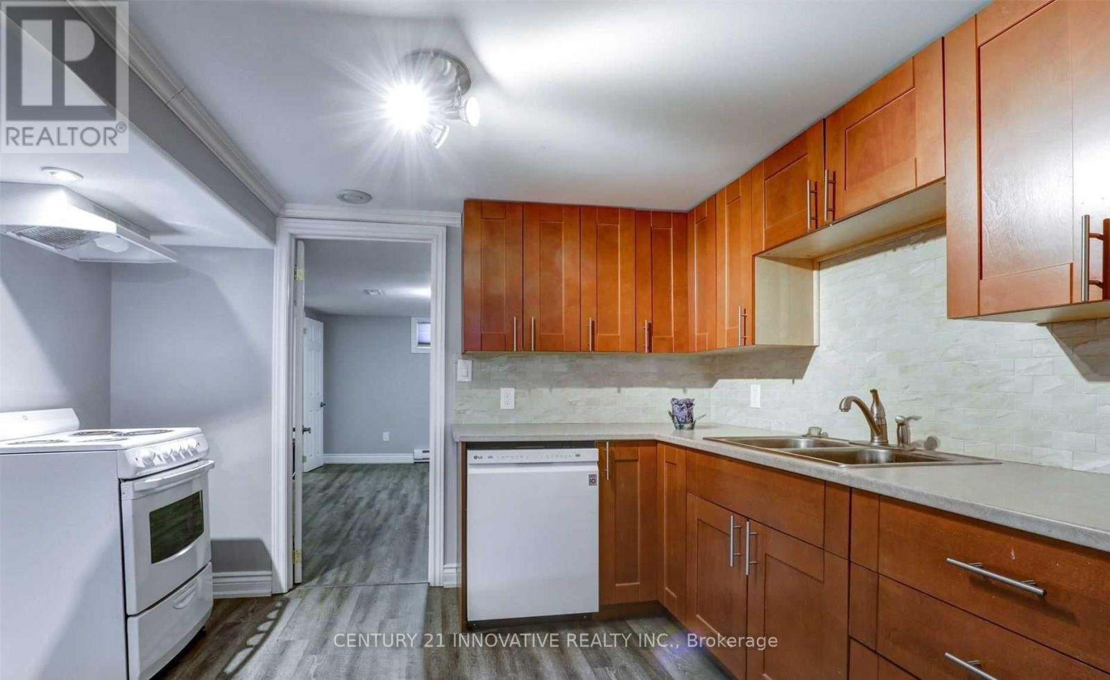 512 Robert Road, Peterborough South (West), Ontario  K9J 5T1 - Photo 20 - X12173804