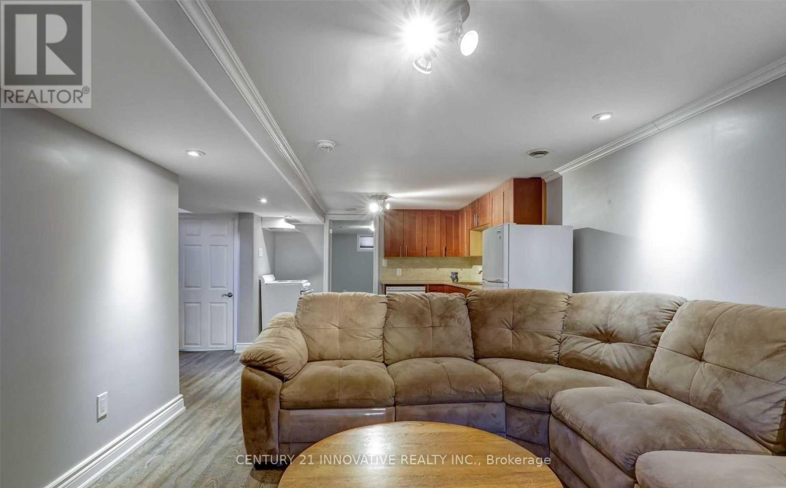 512 Robert Road, Peterborough South (West), Ontario  K9J 5T1 - Photo 23 - X12173804