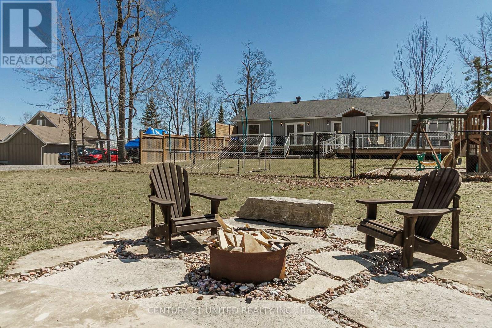 58 Sumcot Drive, Trent Lakes, Ontario  K0L 1R0 - Photo 35 - X12174290
