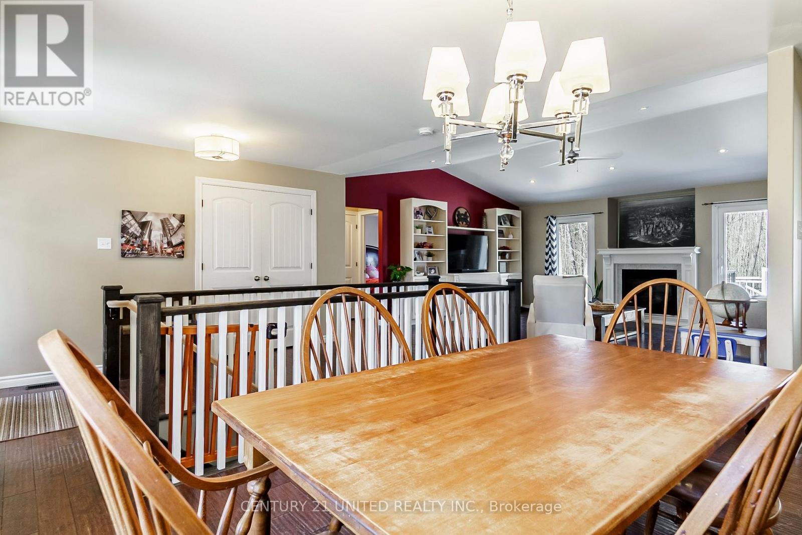 58 Sumcot Drive, Trent Lakes, Ontario  K0L 1R0 - Photo 9 - X12174290