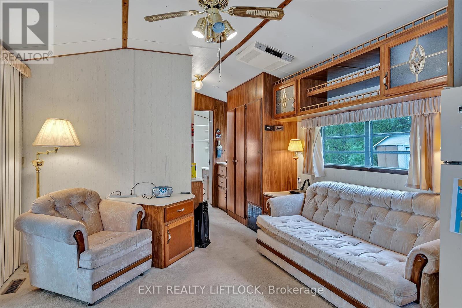 1 Hilltop Dr - 740 Serpent Mounds Road, Otonabee-South Monaghan, Ontario  K0L 2G0 - Photo 11 - X12174767