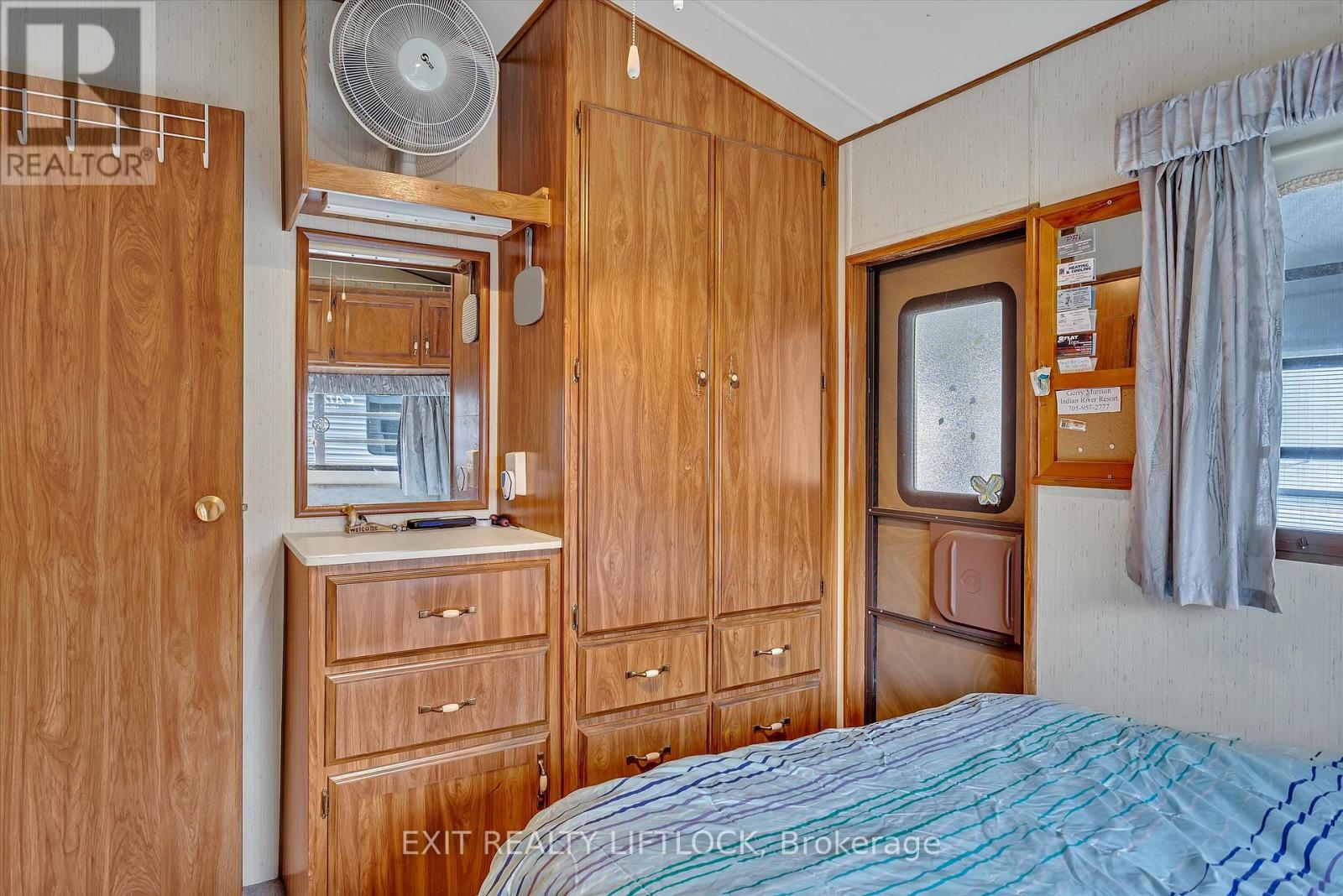 1 Hilltop Dr - 740 Serpent Mounds Road, Otonabee-South Monaghan, Ontario  K0L 2G0 - Photo 16 - X12174767