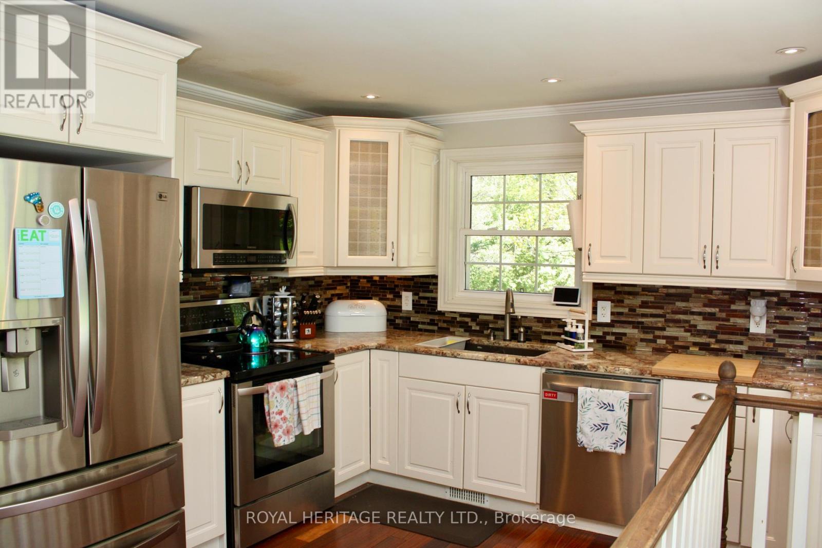 22 Robert Drive, Faraday, Ontario  K0L 1C0 - Photo 9 - X12175004
