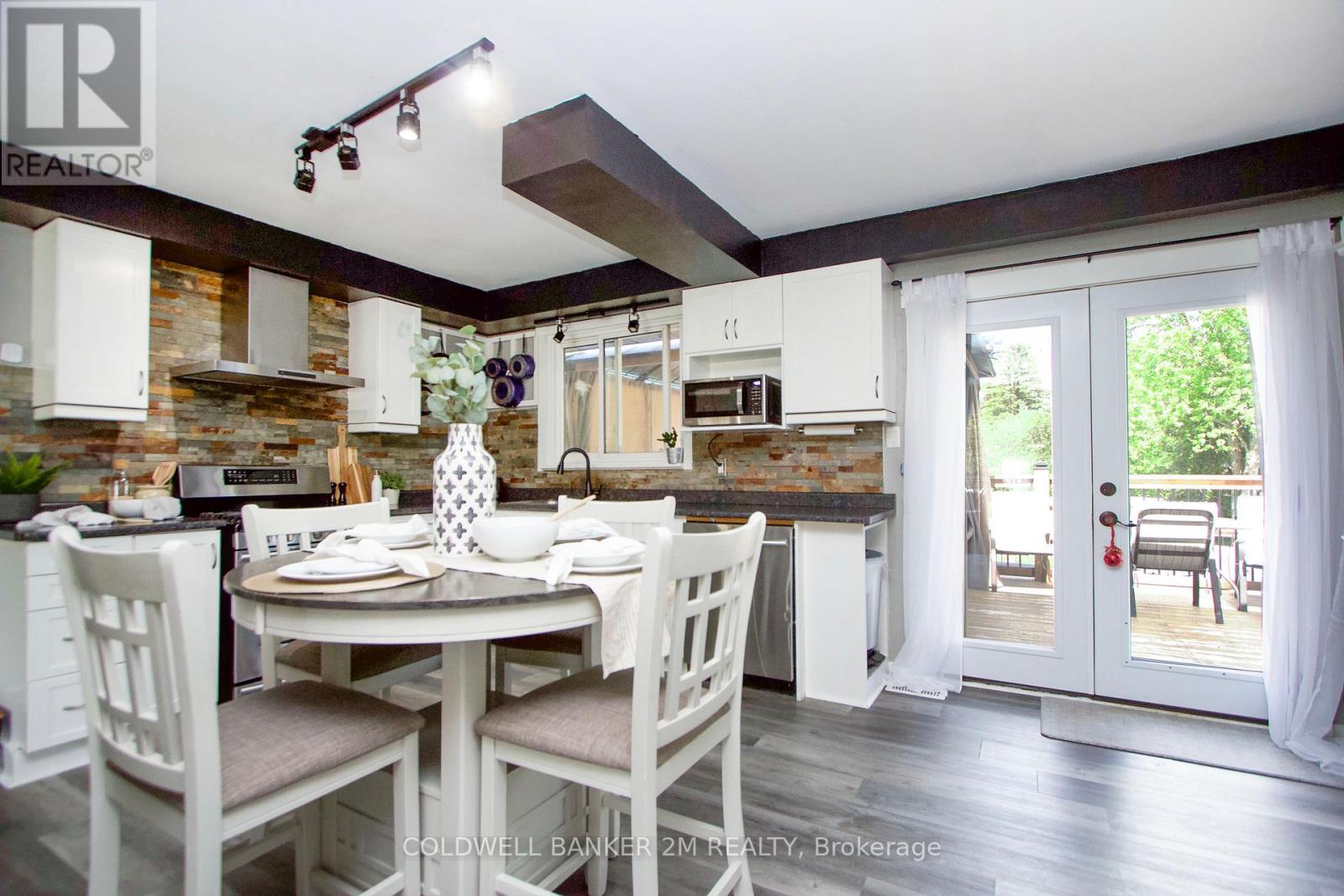 27 Anne Street, Cavan Monaghan (Millbrook Village), Ontario  L0A 1G0 - Photo 11 - X12175028