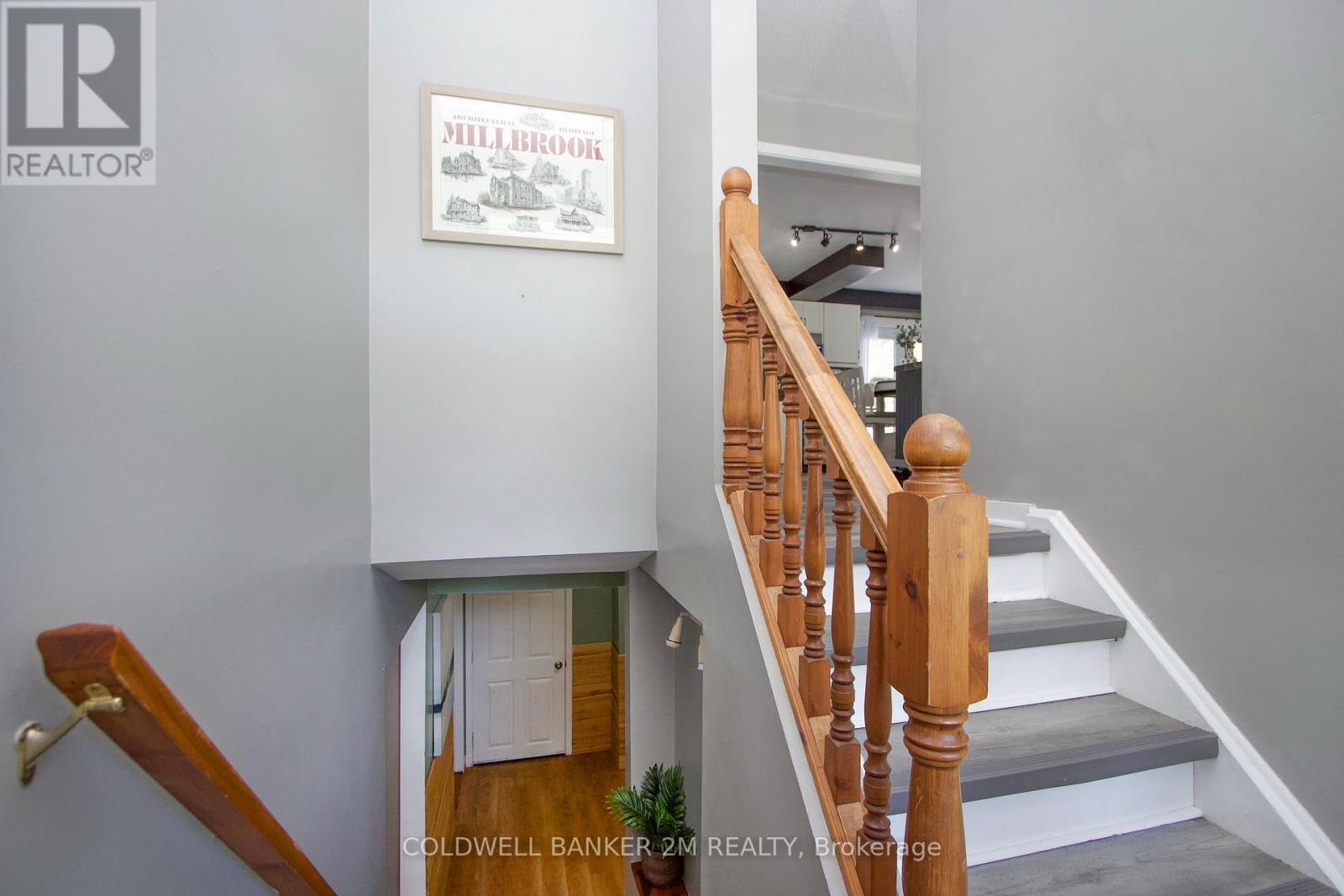 27 Anne Street, Cavan Monaghan (Millbrook Village), Ontario  L0A 1G0 - Photo 17 - X12175028